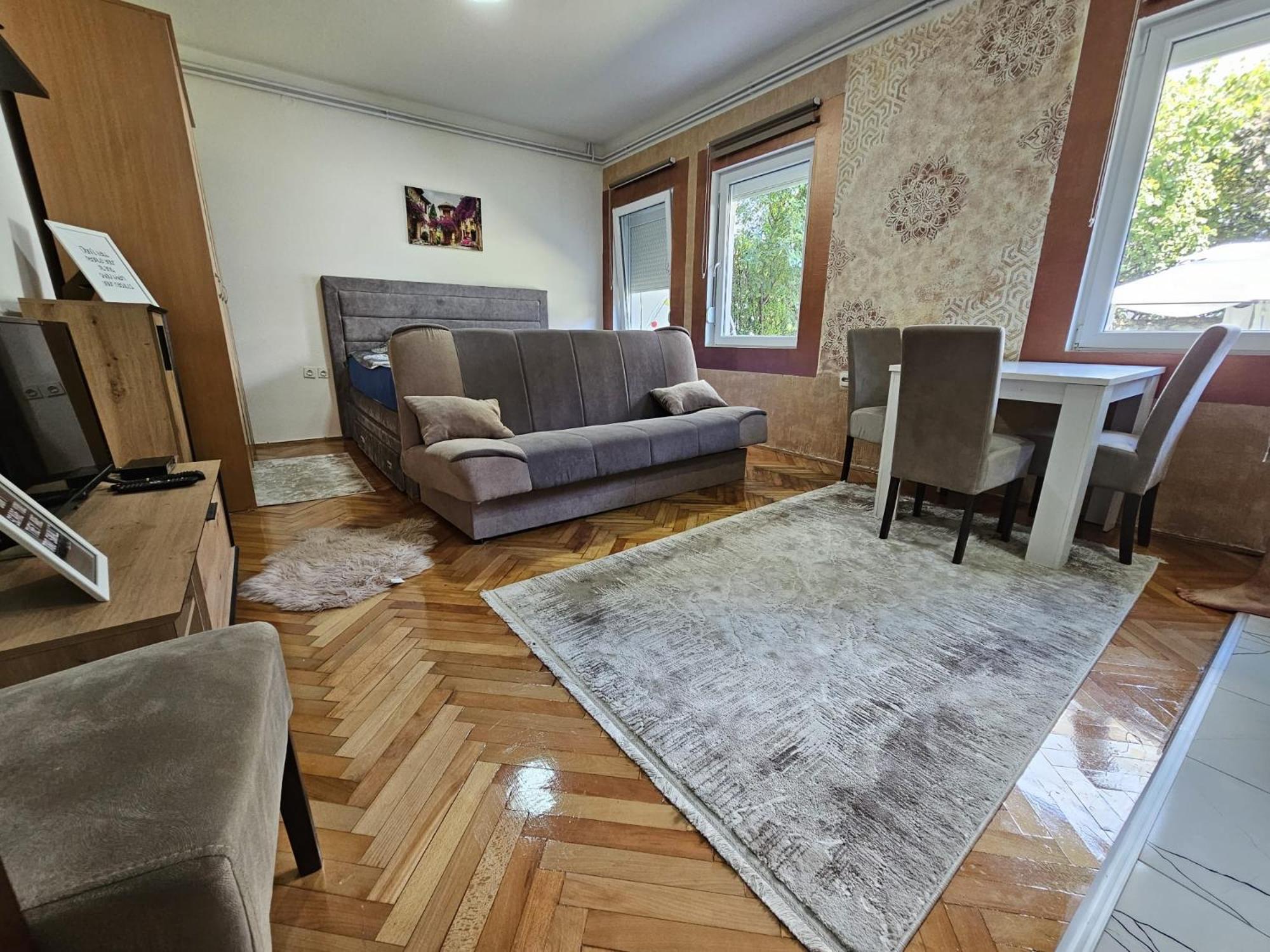 Aloha Apartment Novi Pazar Exterior photo